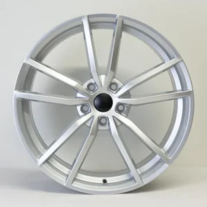 A set of 19” Pretoria wheels