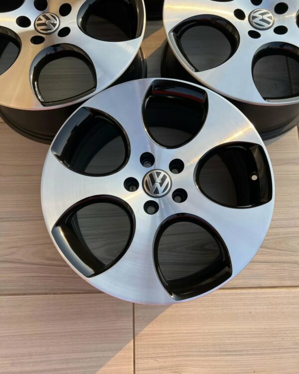 18” Golf Mk6 GTI DETROITS  - Image 6