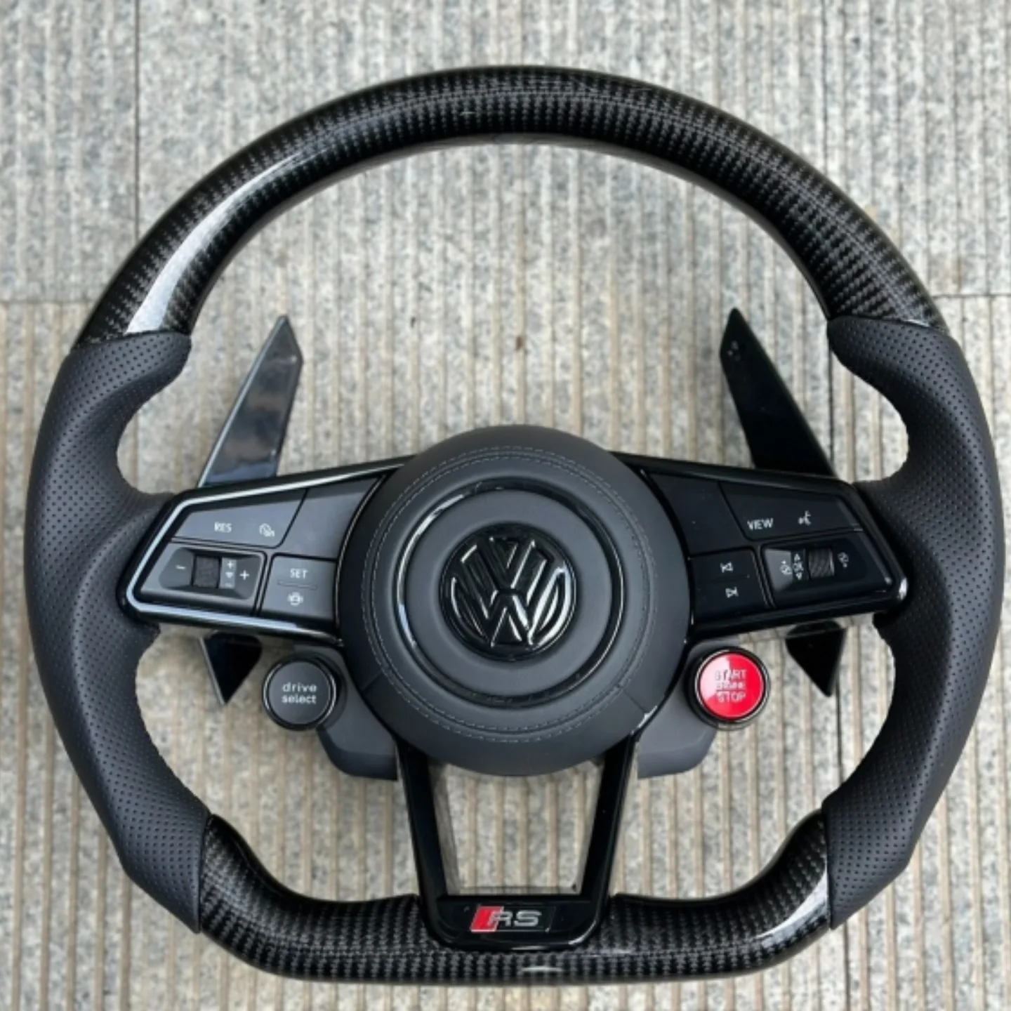Volkswagen R8-Style Steering Wheel