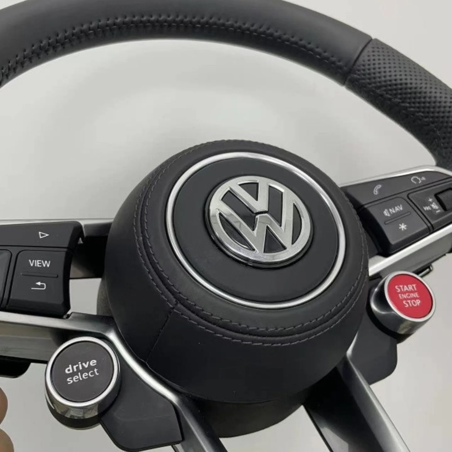 Volkswagen R8-Style Steering Wheel - Image 4