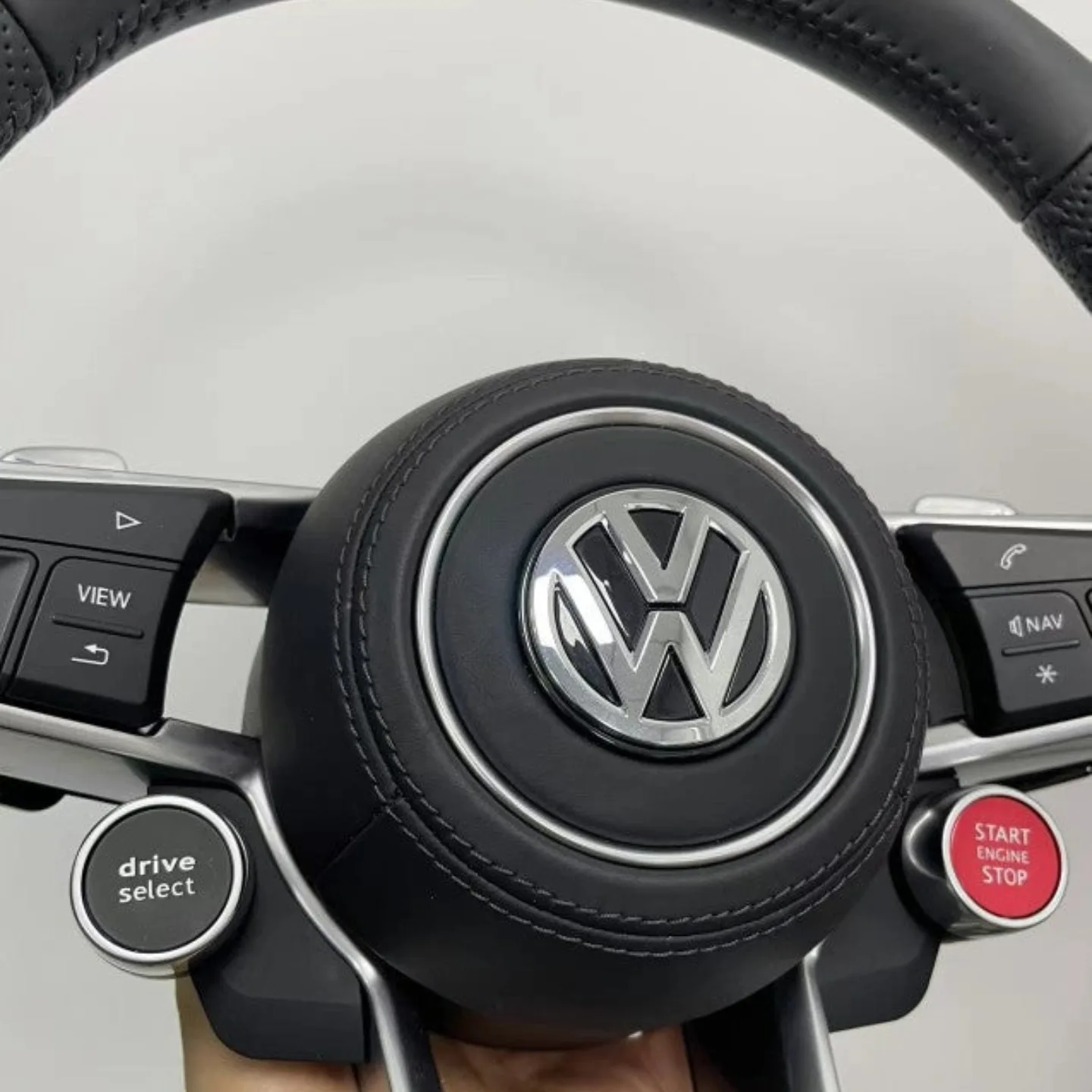 Volkswagen R8-Style Steering Wheel - Image 8