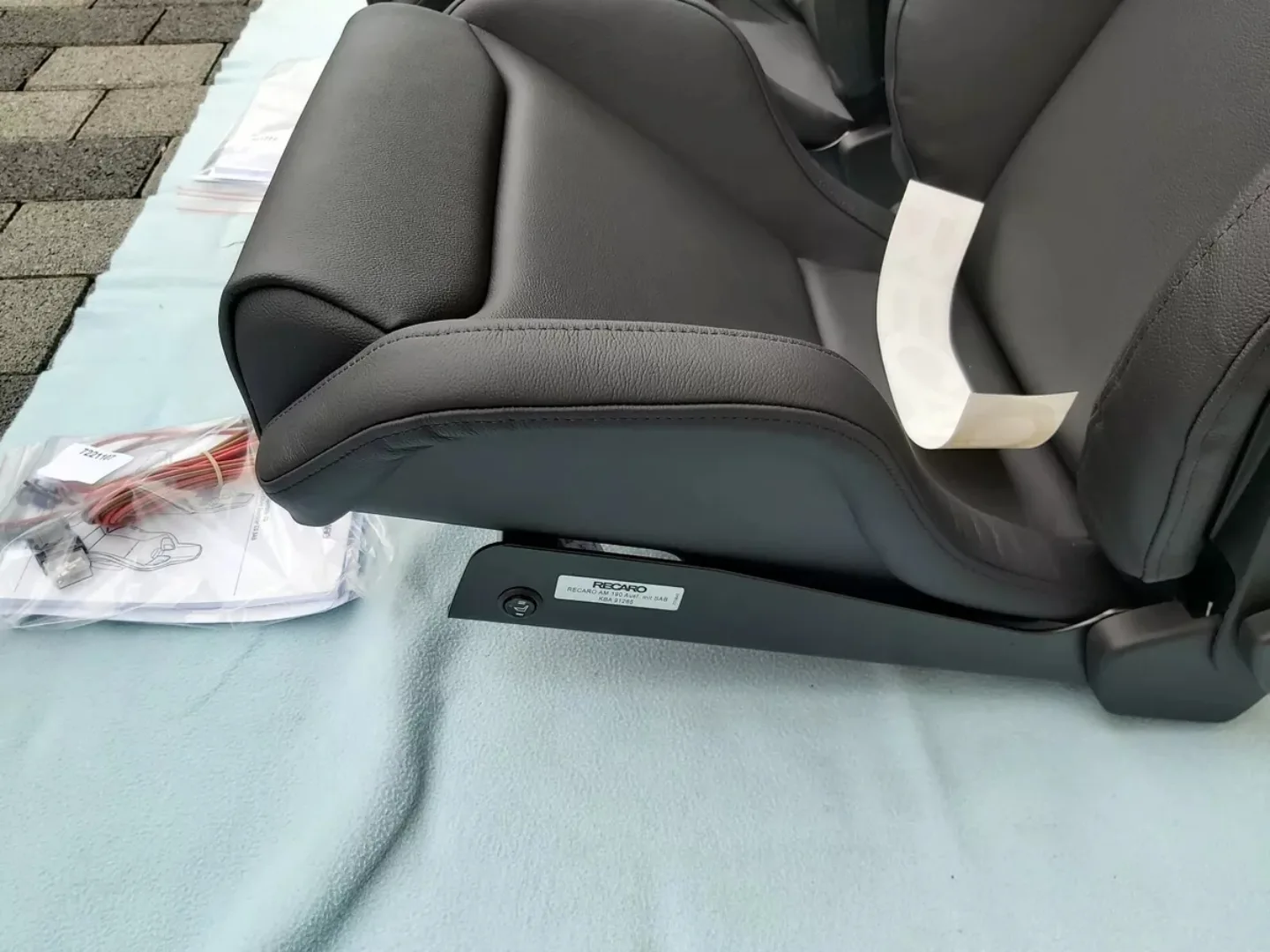 RECARO SPORTSTER CS SEATS - Image 8