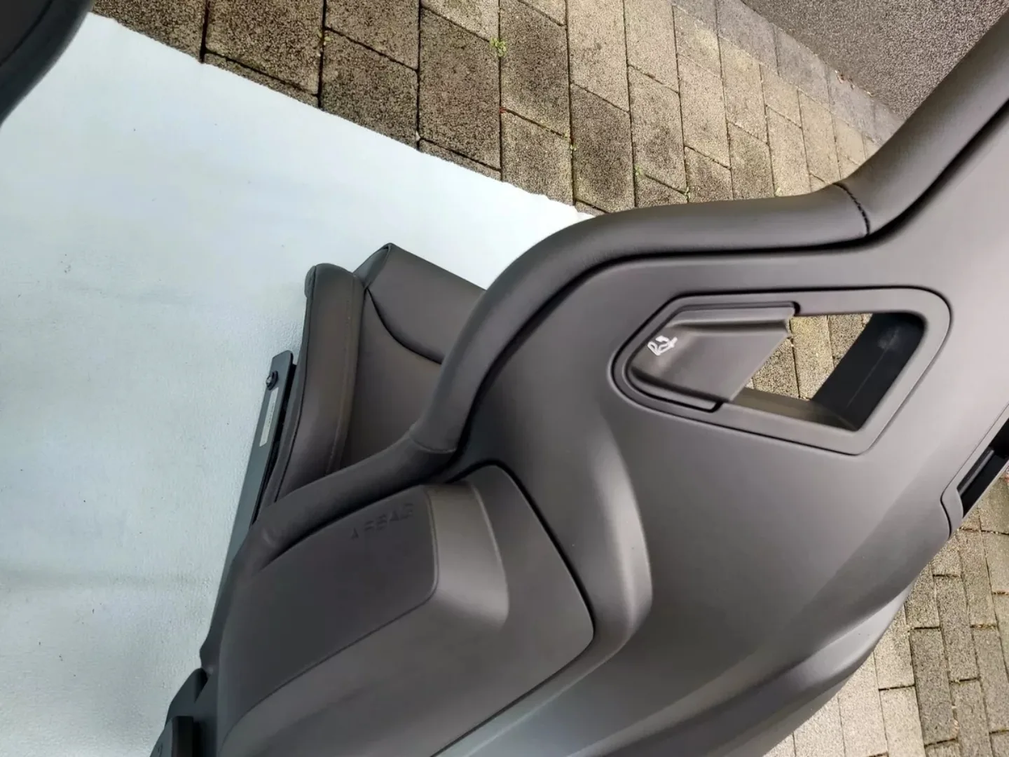 RECARO SPORTSTER CS SEATS - Image 3
