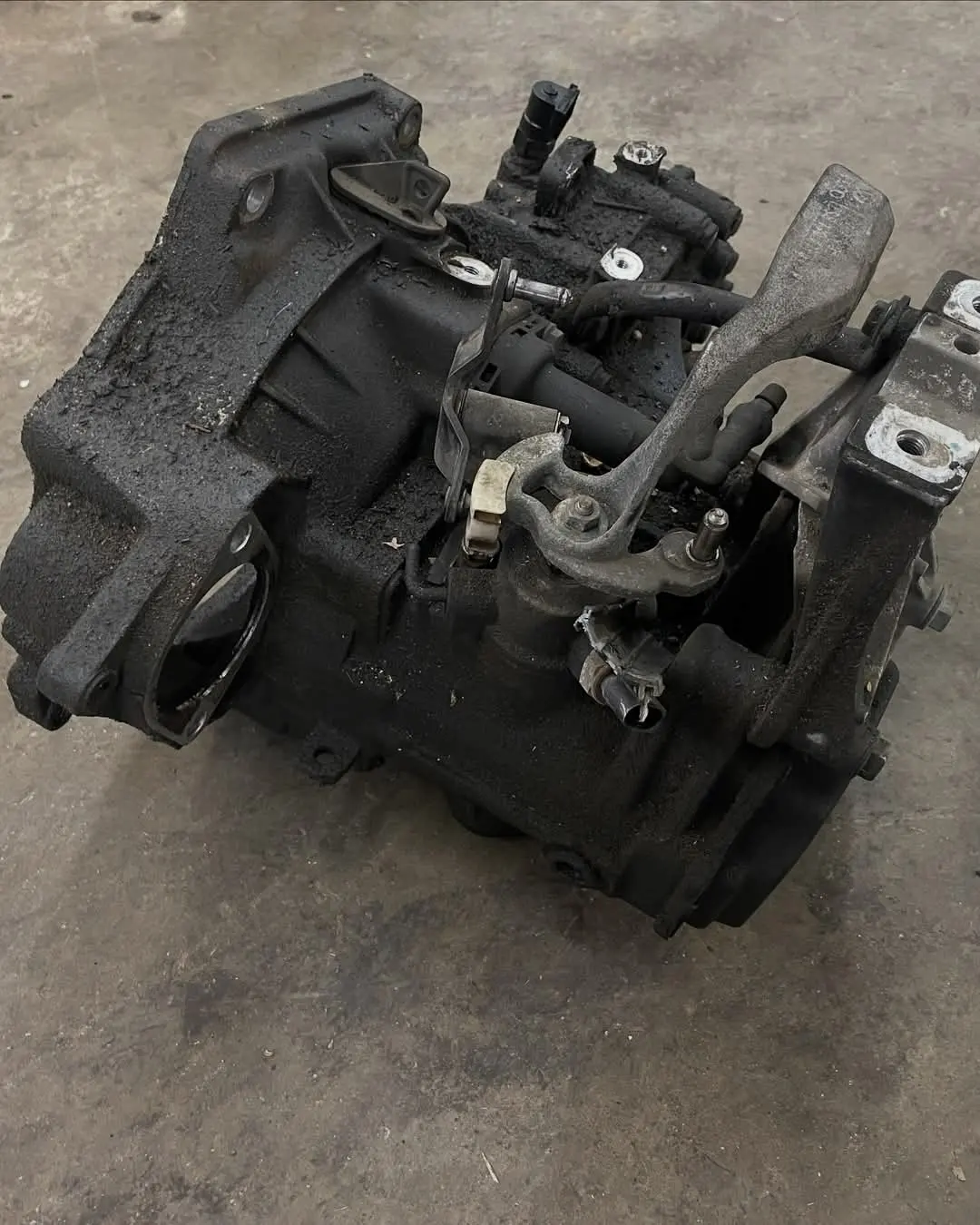 1.8T AWP engine/ 02j 5spd transmission - Image 6
