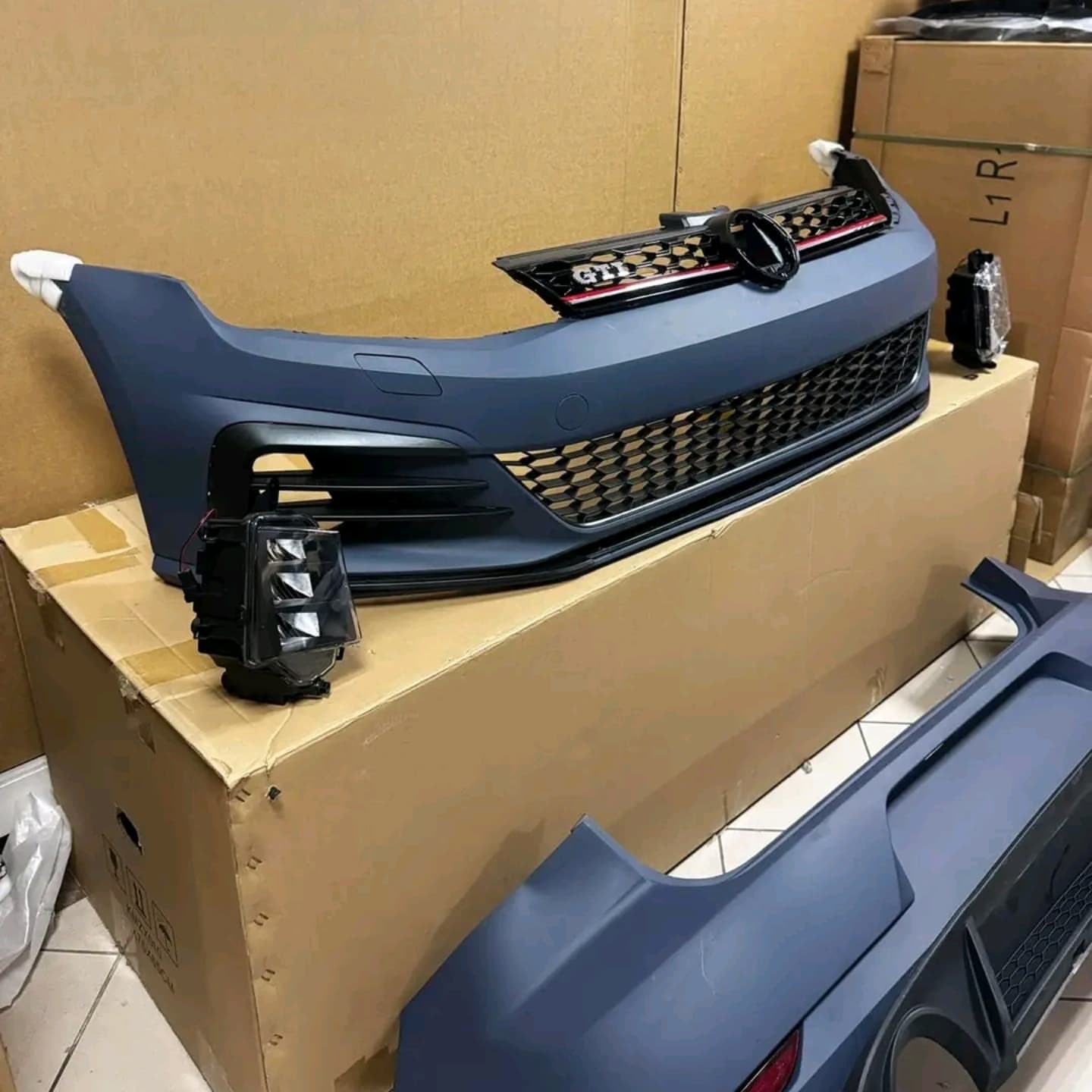 COMPATIBLE 7,5 GTI DESIGN BUMPER SET