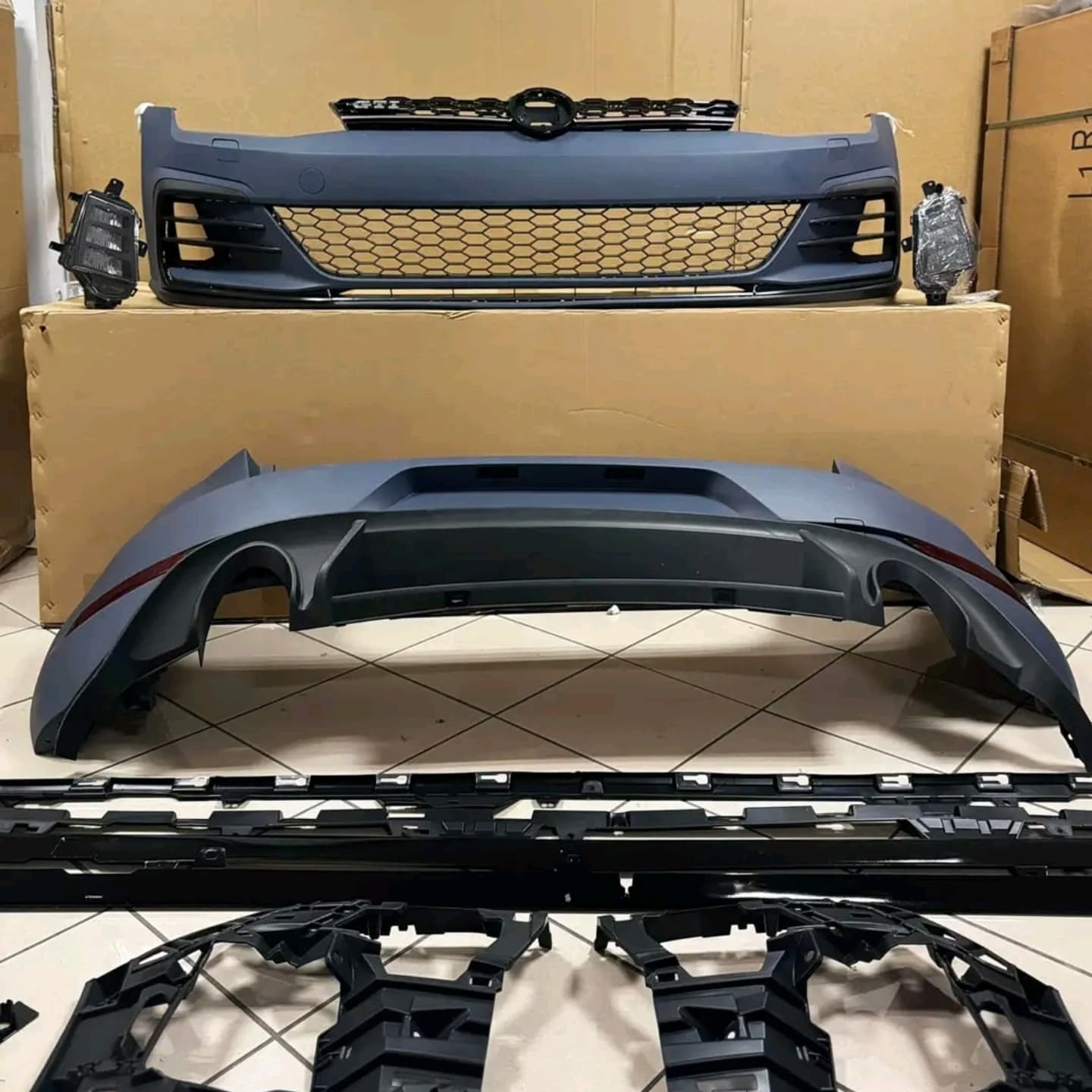 COMPATIBLE 7,5 GTI DESIGN BUMPER SET - Image 5