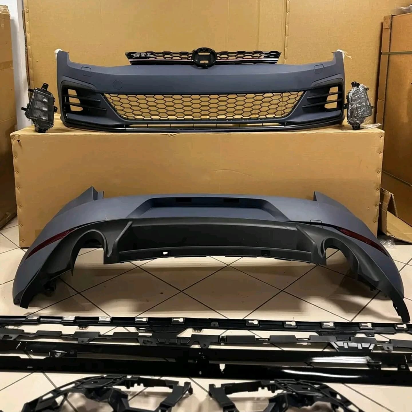 COMPATIBLE 7,5 GTI DESIGN BUMPER SET - Image 6