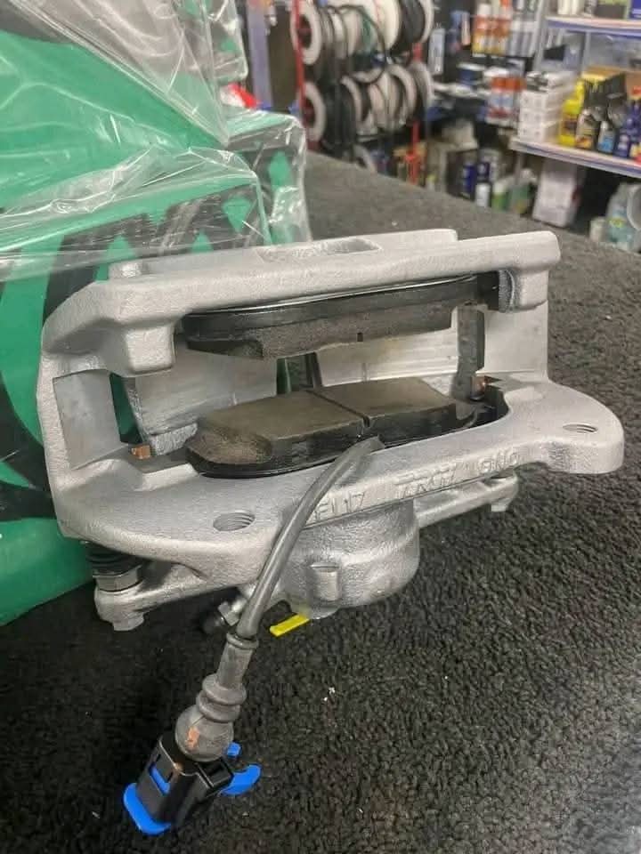 OEM-Spec Performance Front Brake Caliper & Pad Set